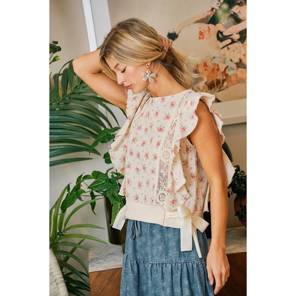 BiBi Flower Printed Ruffle Sleeve Trim Detail Top - Red Flower - Large - Picture 10 of 16